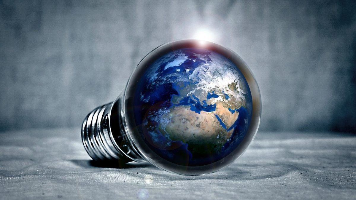 Planet Earth in light bulb