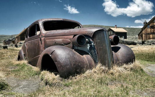 rusted-car-image
