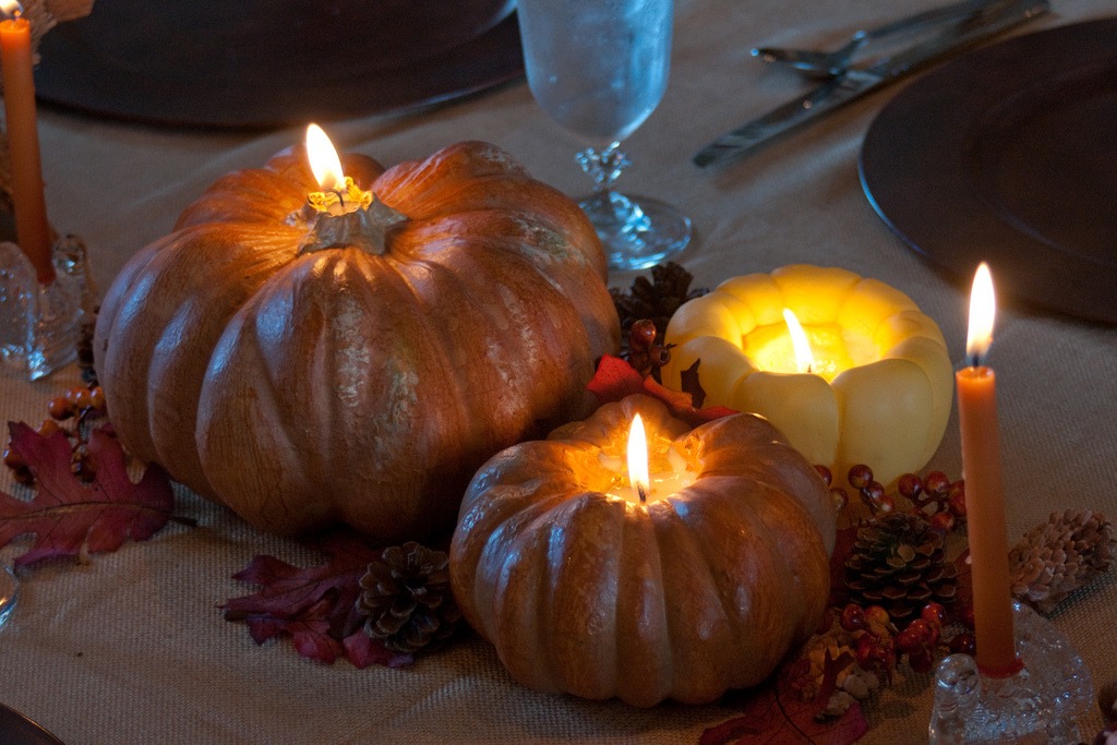 Thanksgiving candles