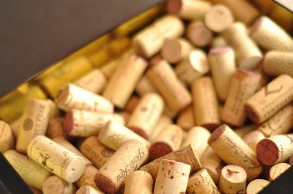Cork wine stoppers