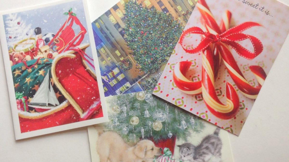 4 Ways to Repurpose Old Christmas Cards