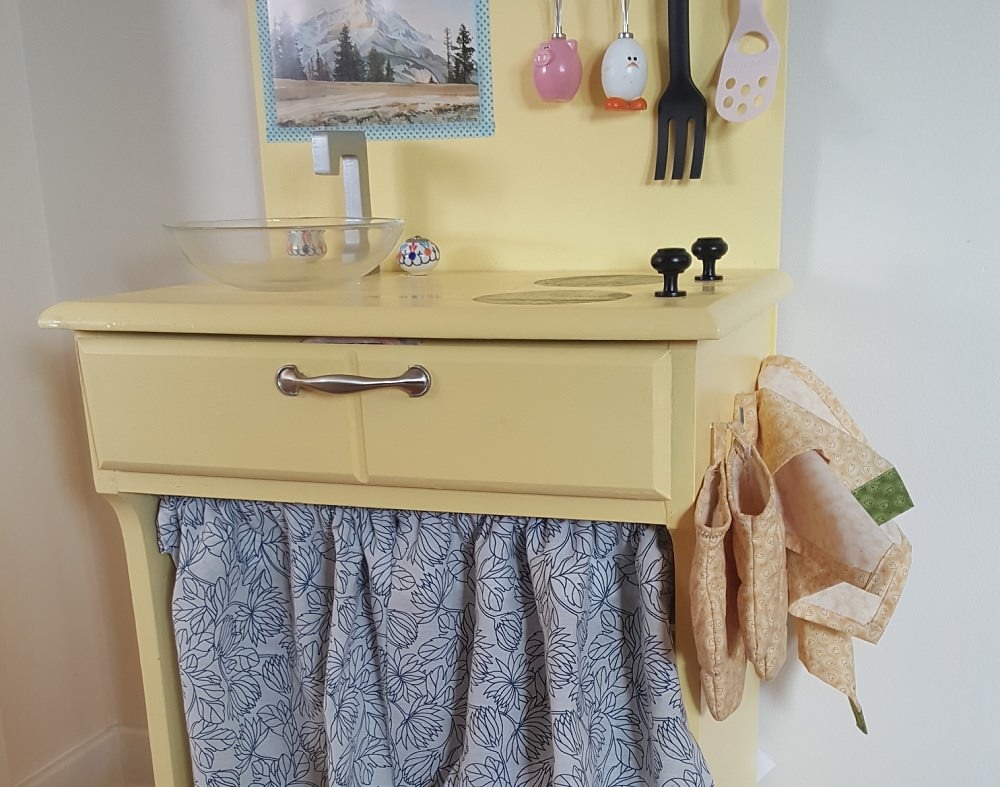 DIY project nightstand into play kitchen