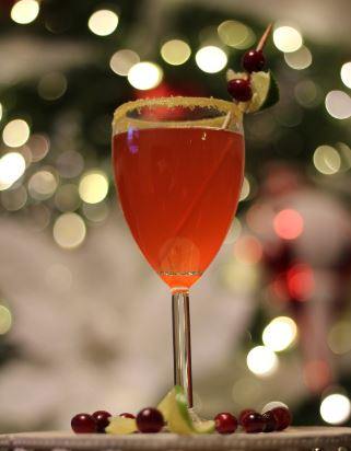 Stirrings Under the Mistletoe cocktail
