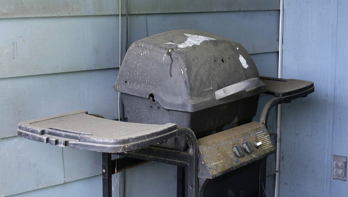 photo of How Do I Get Rid of My Old Barbecue Grill? image