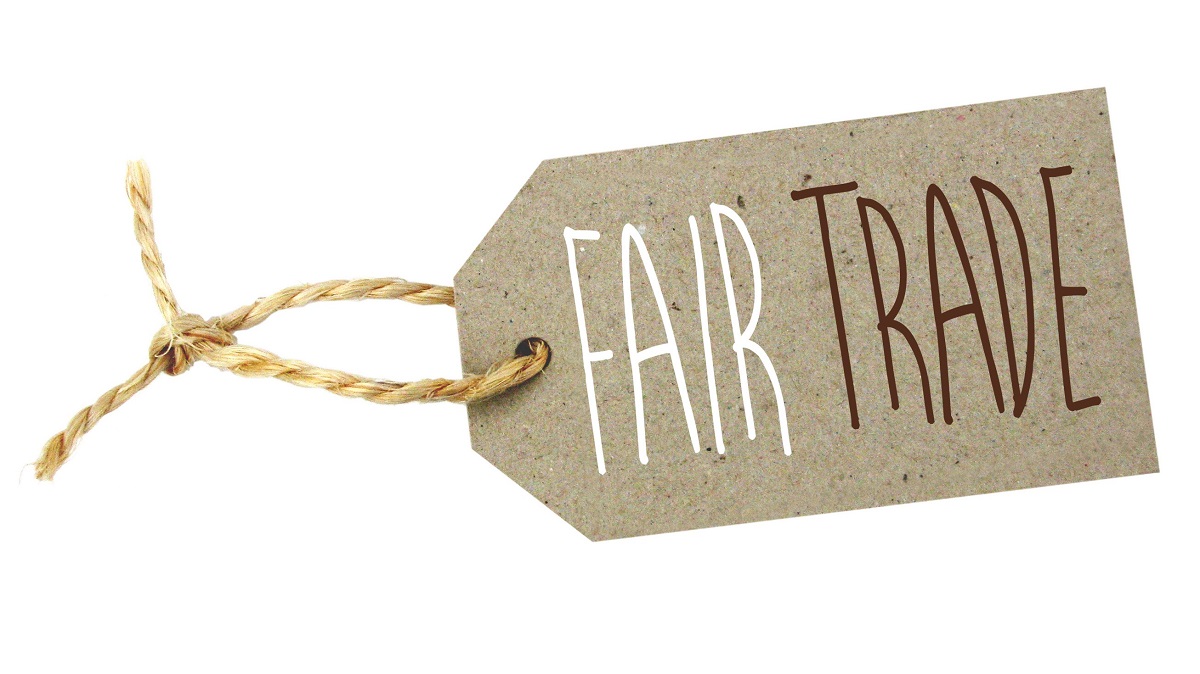 brown paper tag with words "Fair Trade"