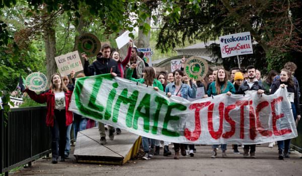 youth climate change protesters
