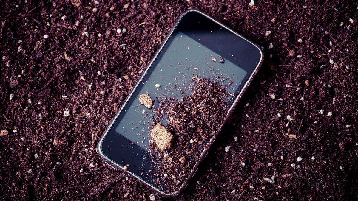 mobile phone on the ground