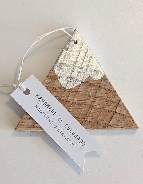 Upcycled shipping pallet ornament