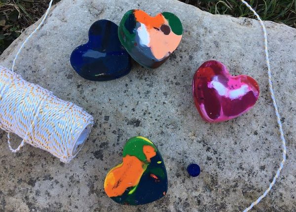 upcycled heart-shaped crayons