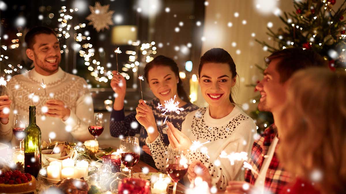 How to Entertain Sustainably During The Holiday Season